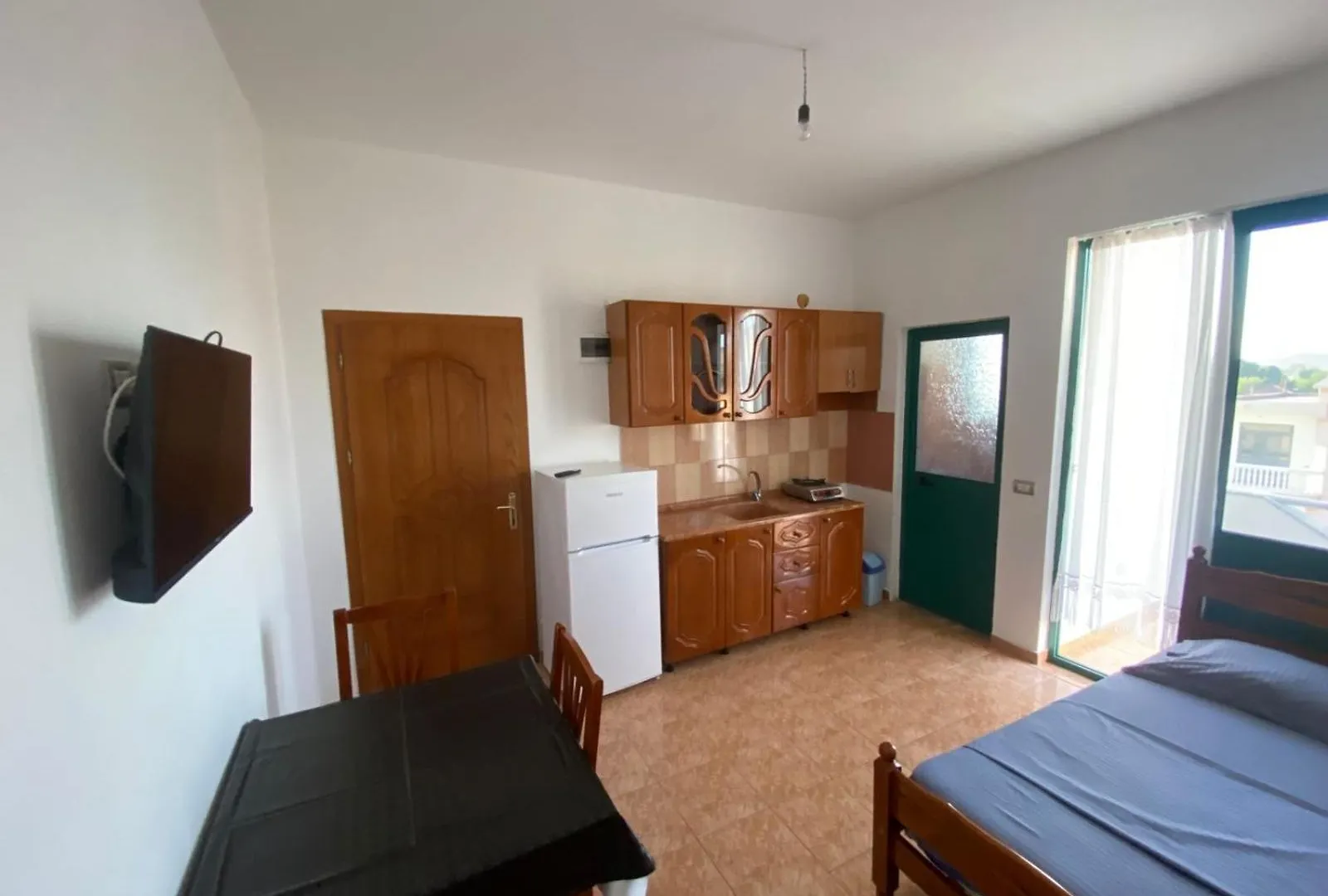 Hotel Vellezerit Celaj Velipojë
